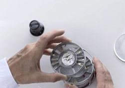 泉州劳力士售后维修服务中心-清洗保养